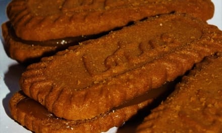 Sendviče z Lotus sušenek plněné slaným karamelem
