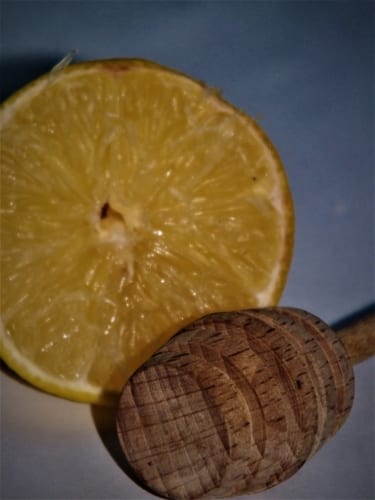 Prášek z citrónové kůry