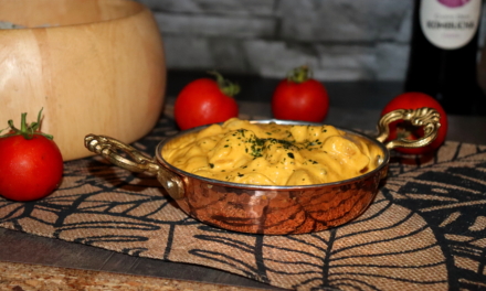 Kuřecí Korma (indické jídlo)